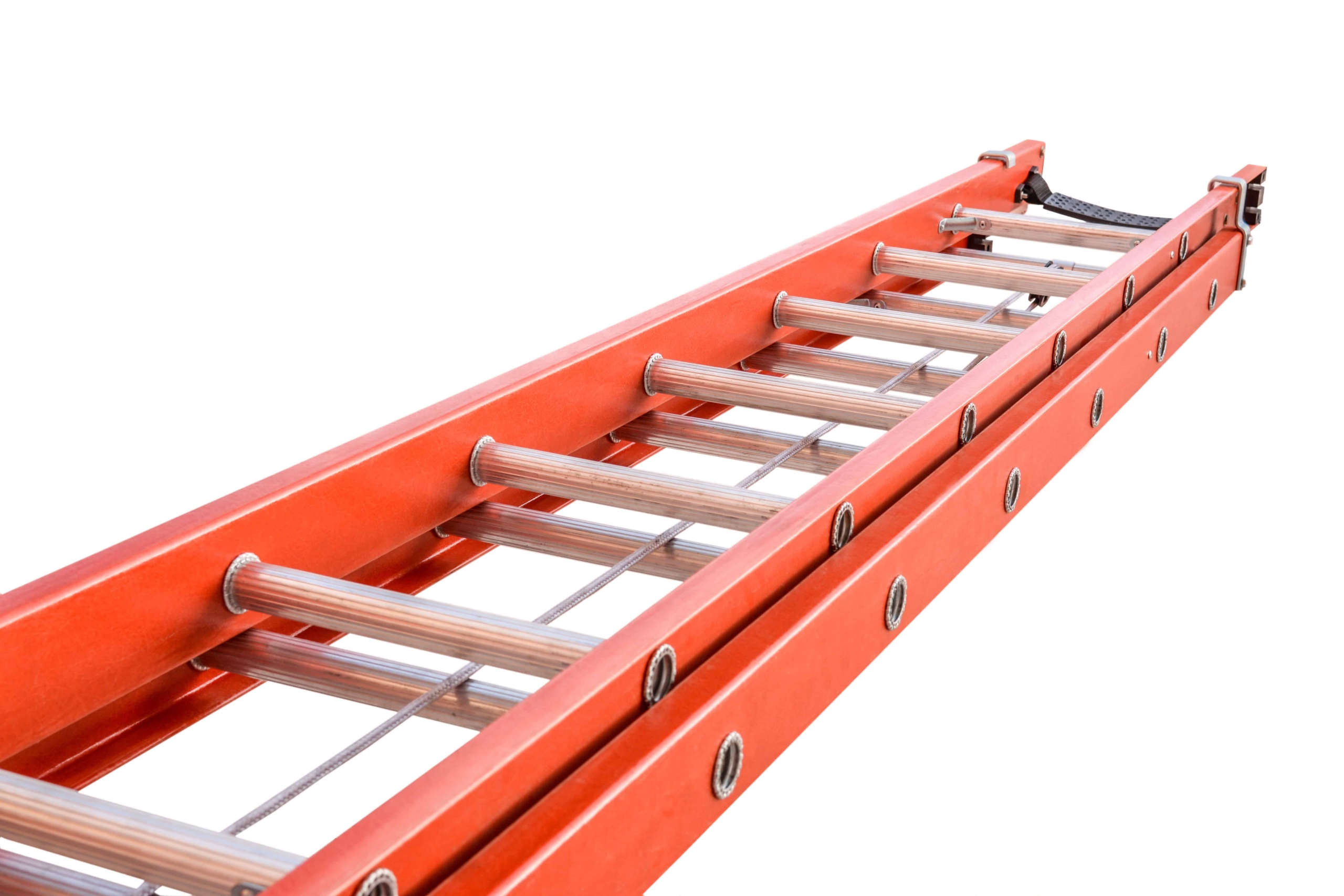 Tudo que você precisa saber antes de comprar sua escada de fibra de 6 metros